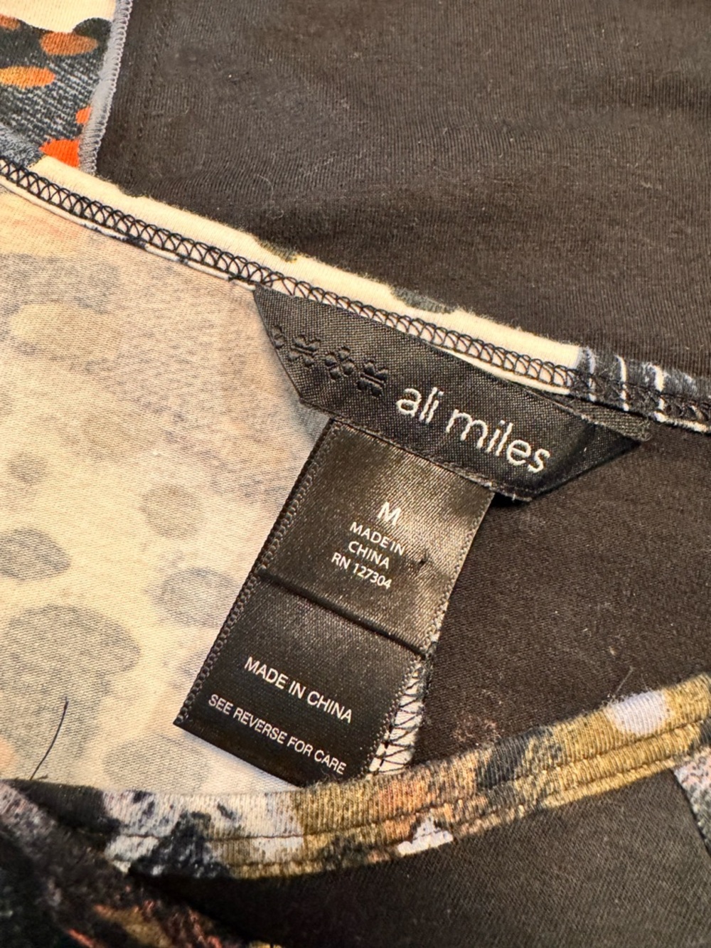 Ali Miles Asymmetrical Artsy Top - Picture 4 of 5